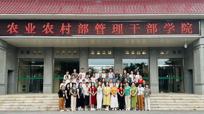 打造農(nóng)文旅融合的生力軍 甘肅高素質(zhì)農(nóng)民培育項目首期鄉(xiāng)土文化能人培訓班順利結(jié)業(yè)