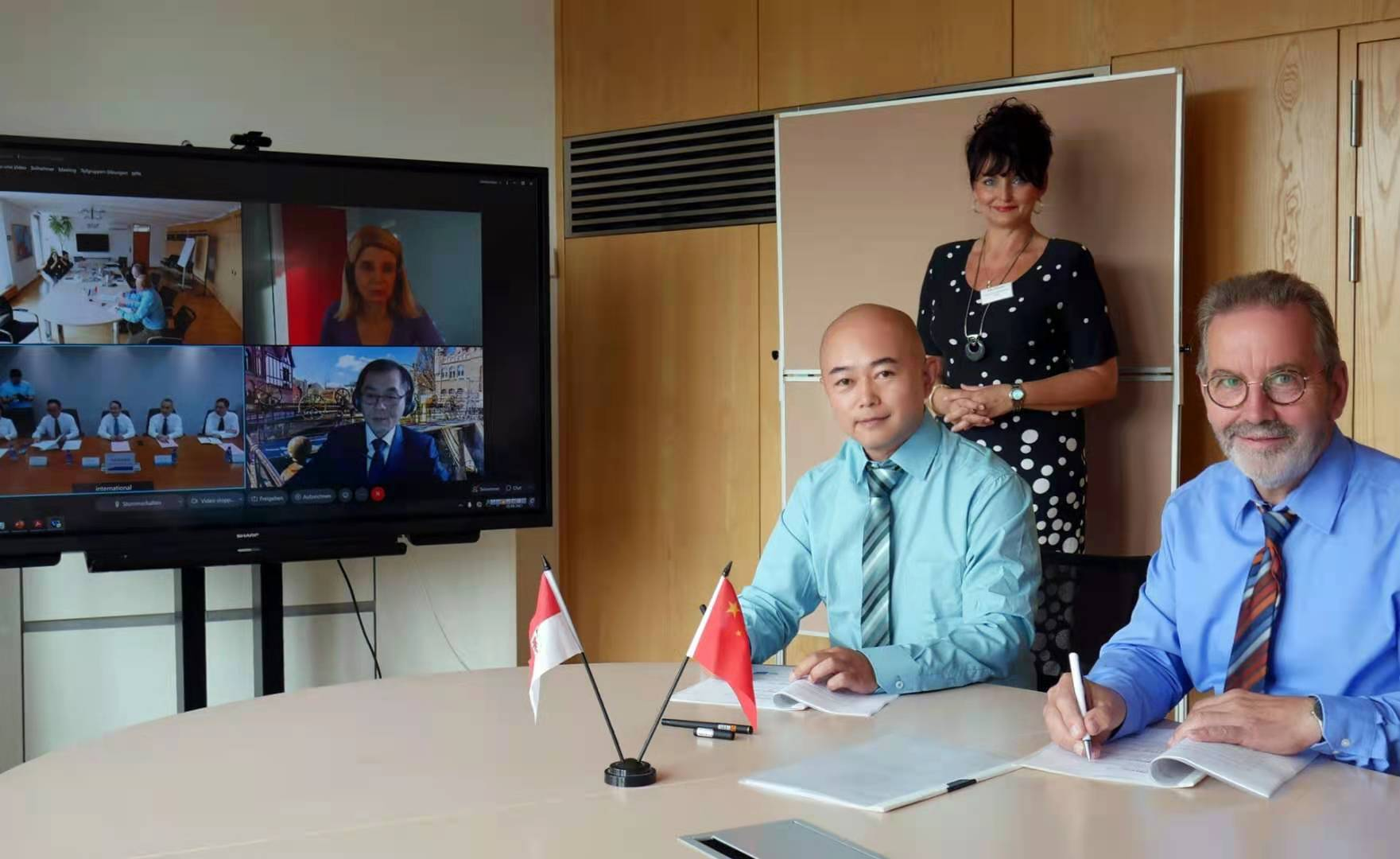 圖片2.png 圖片2.png